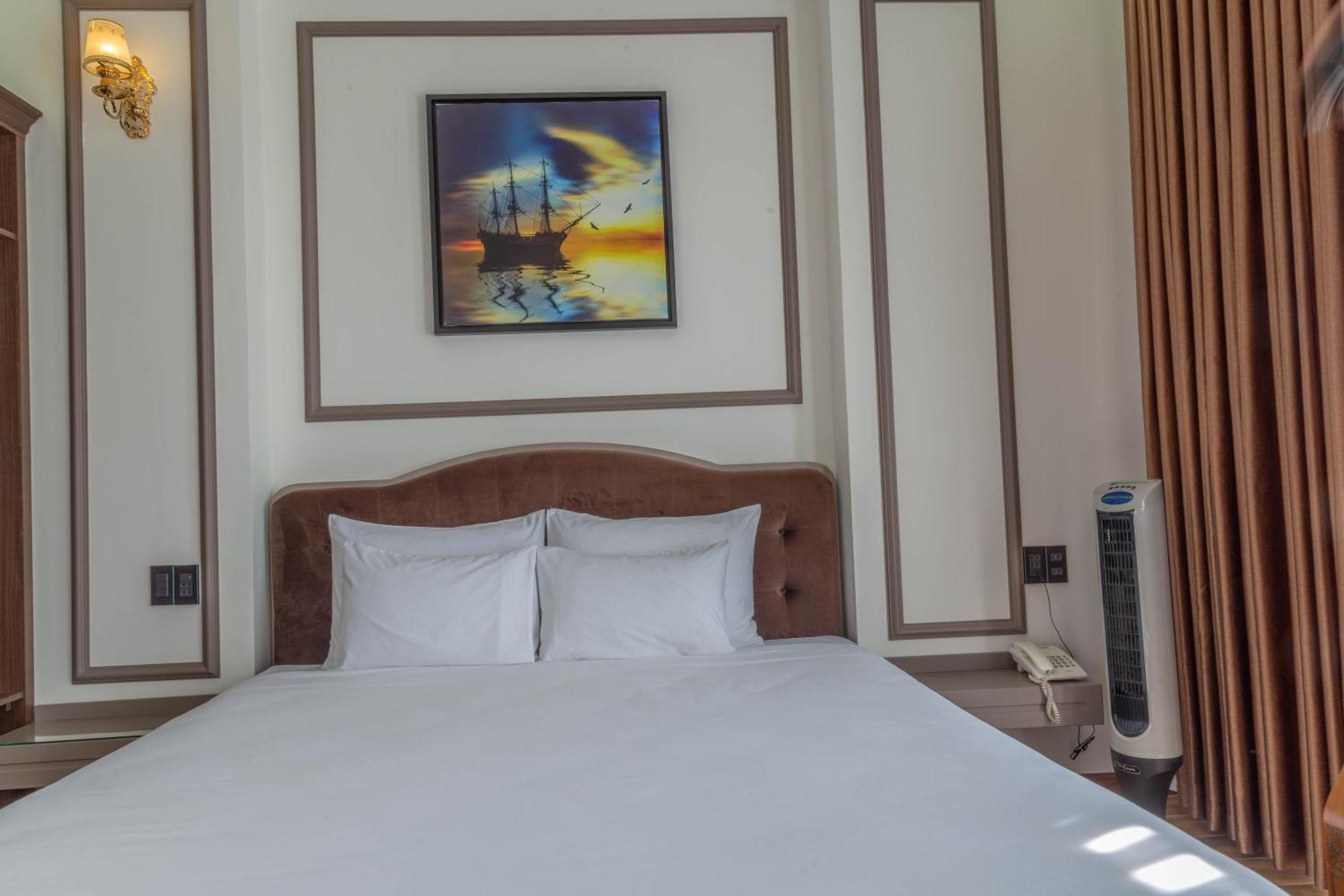 Win Hotel דה לאט מראה חיצוני תמונה