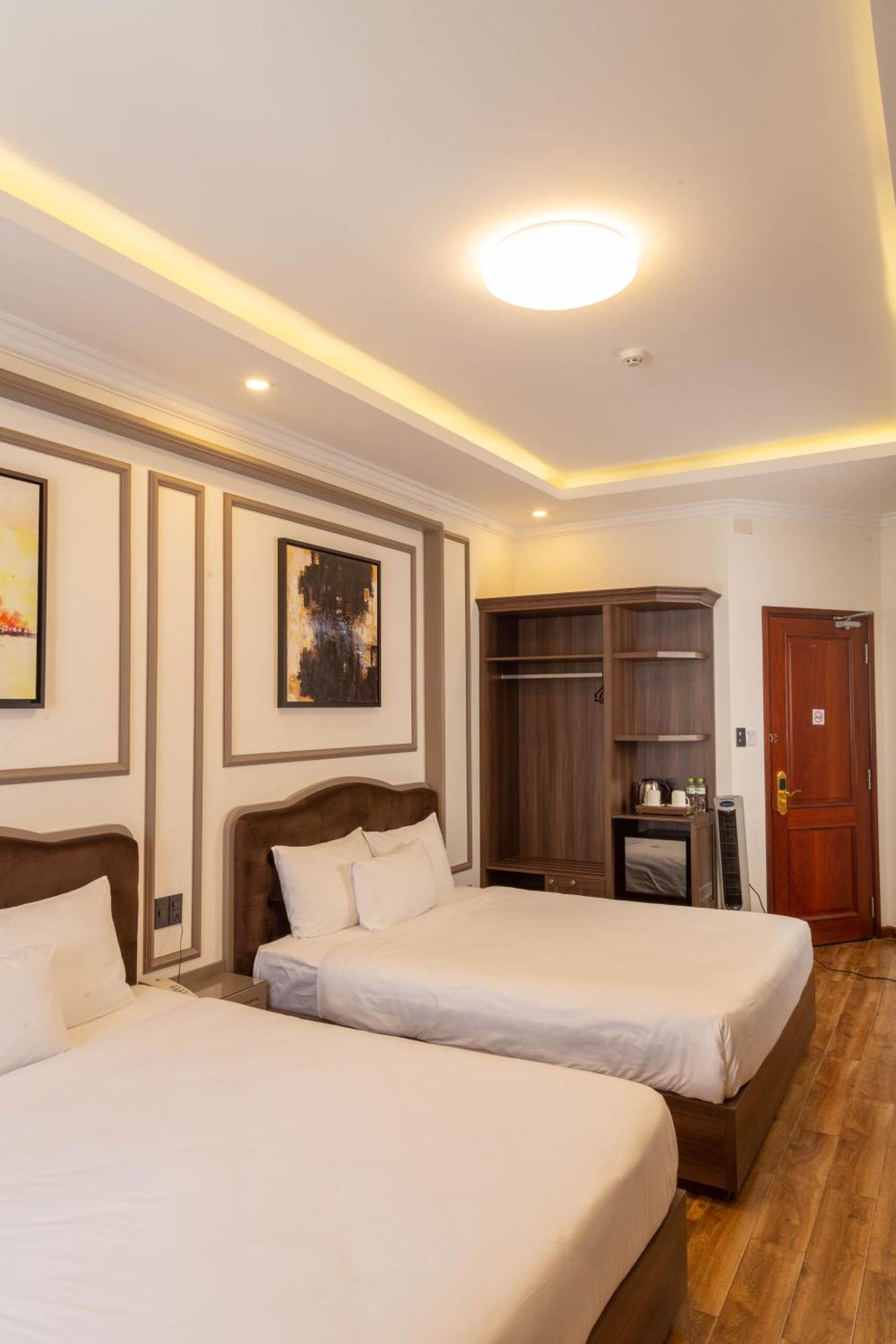 Win Hotel דה לאט מראה חיצוני תמונה