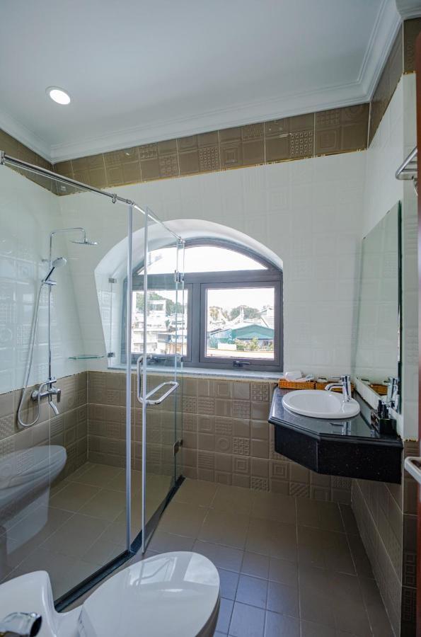 Win Hotel דה לאט מראה חיצוני תמונה